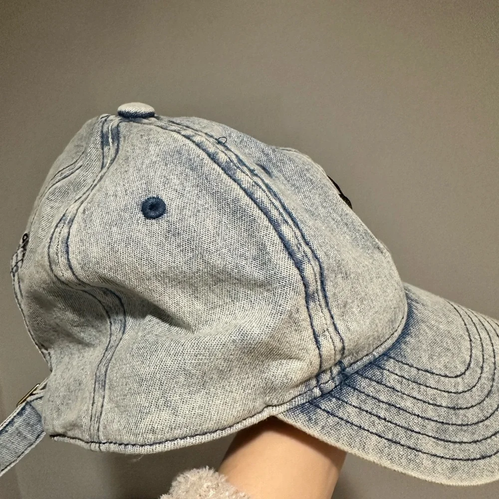 Adidas’s cap - Picture 2 of 4